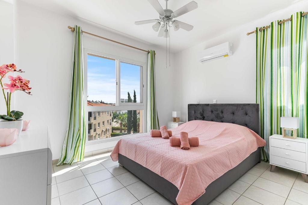 Penthouse Carina Leilighet Paphos Eksteriør bilde